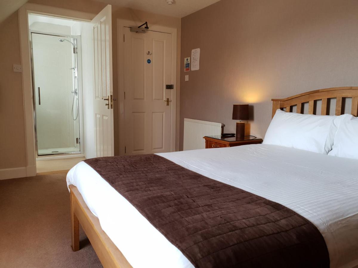 Commercial Hotel Alness Exterior foto