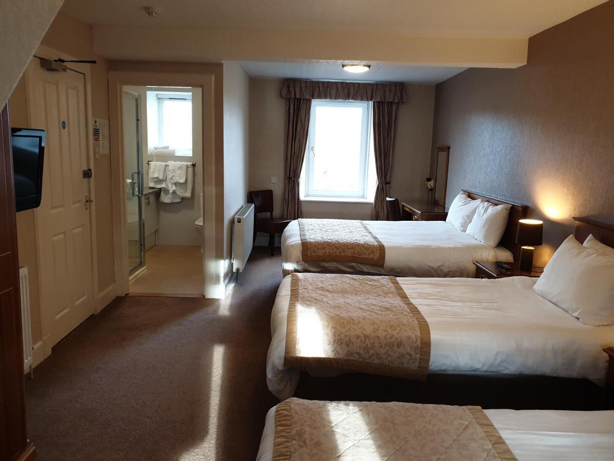 Commercial Hotel Alness Exterior foto
