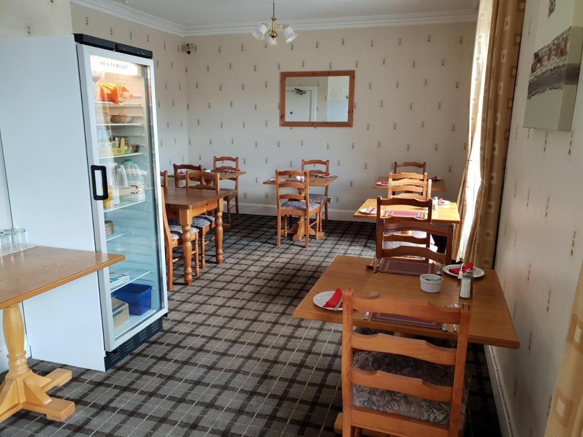 Commercial Hotel Alness Exterior foto