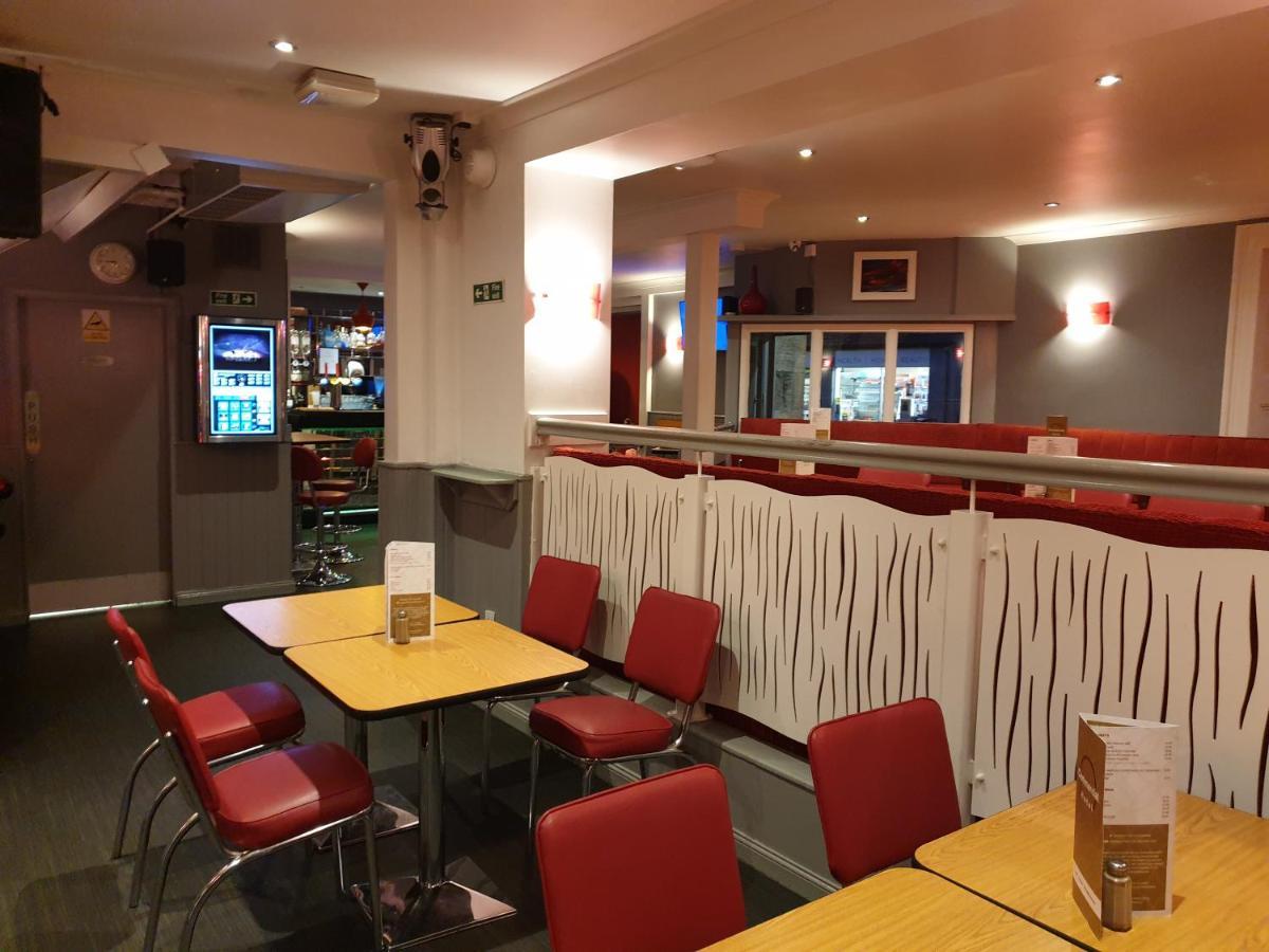 Commercial Hotel Alness Exterior foto